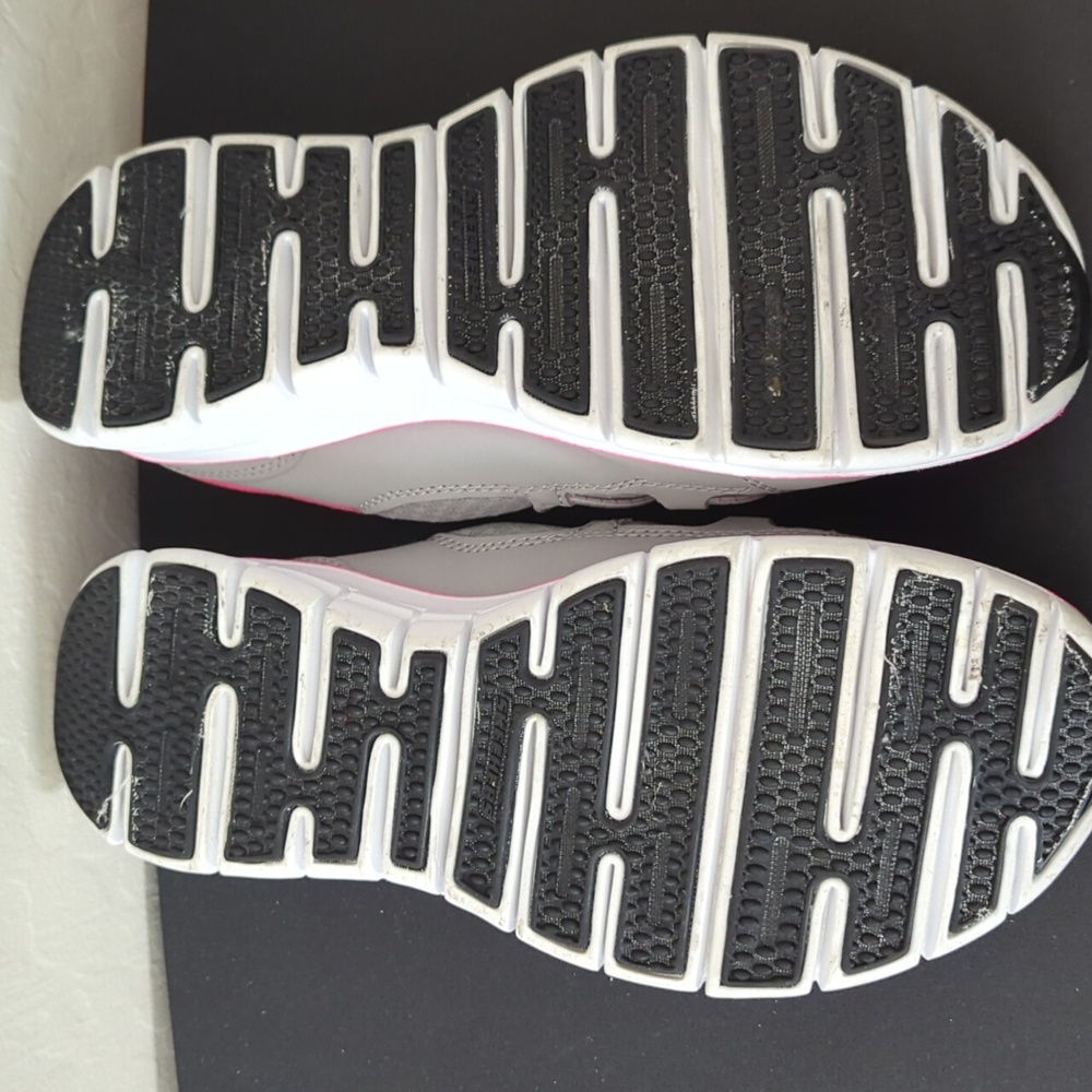 Skechers Women's Gray and Pink Slip-on Sneakers, 7 - Picture 4 of 5